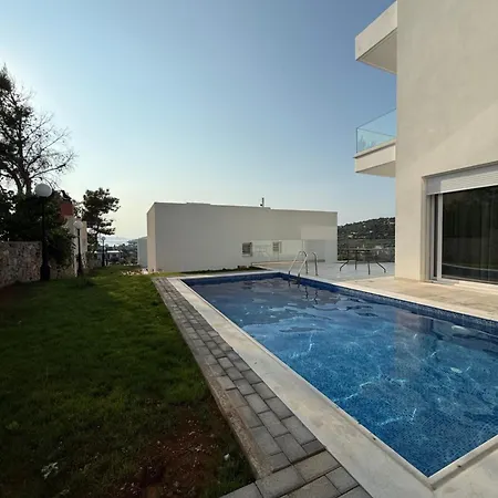 Theologos Residencies Ferienhaus *