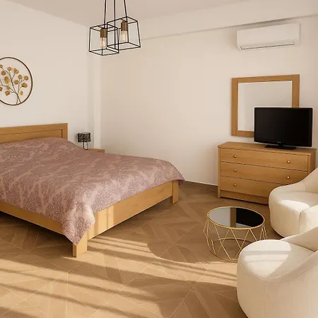 Ferienhaus Theologos Residencies *